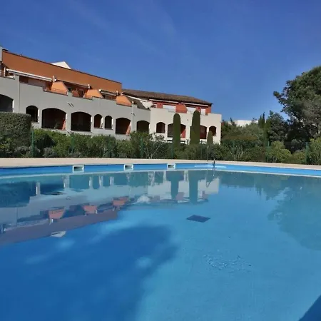 T3 Avec Grand Jardin Privé, Climatisation Et Parking - Fr-1-100-205