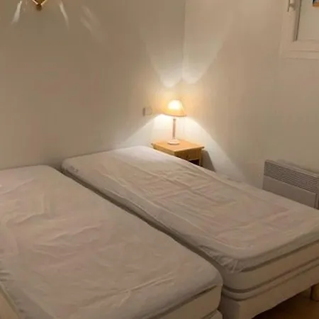 T3 Avec Grand Jardin Privé, Climatisation Et Parking - Fr-1-100-205 Apartamento